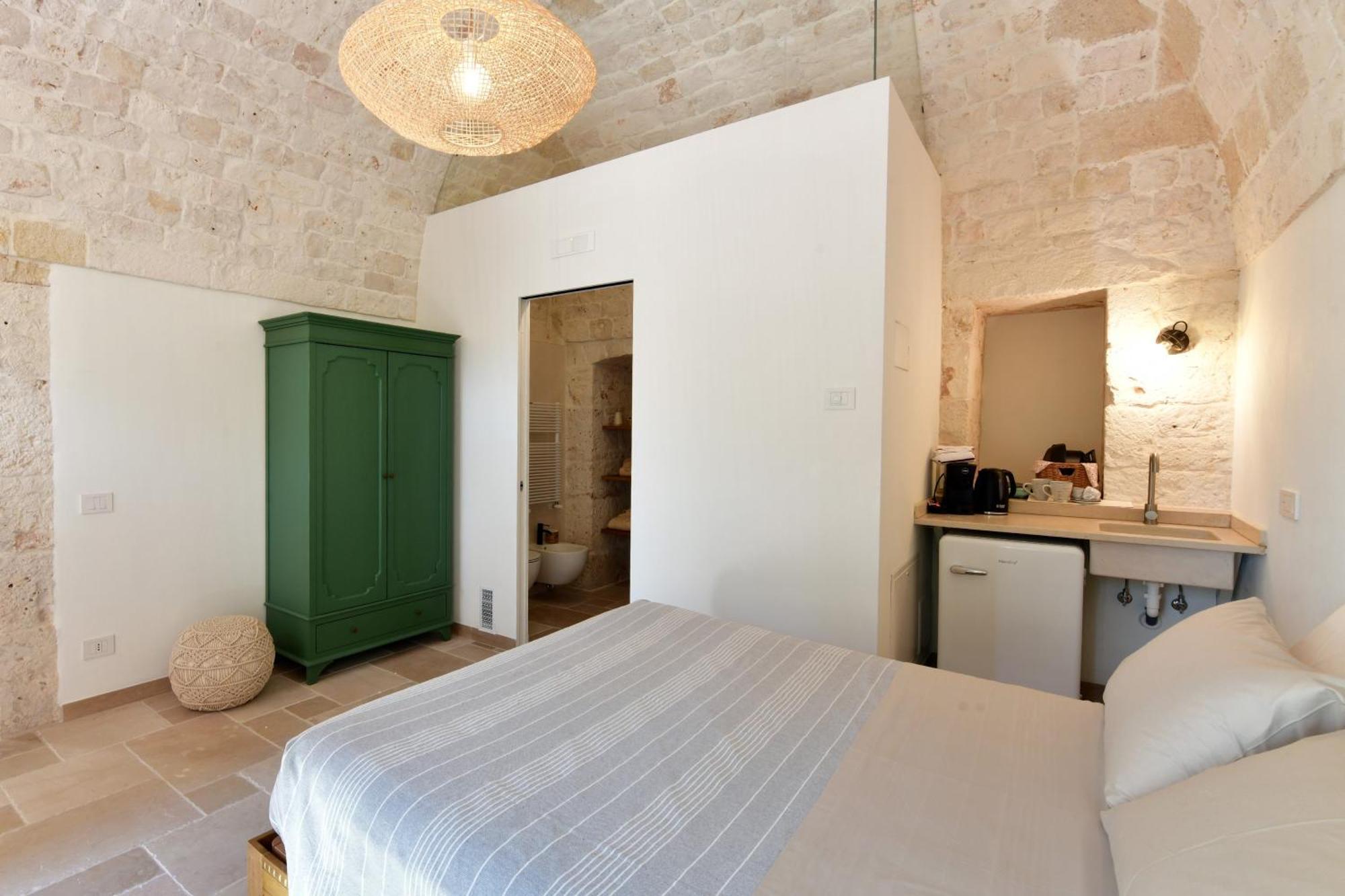 Lamarossa Trulli & Suites Antonelli Exterior photo