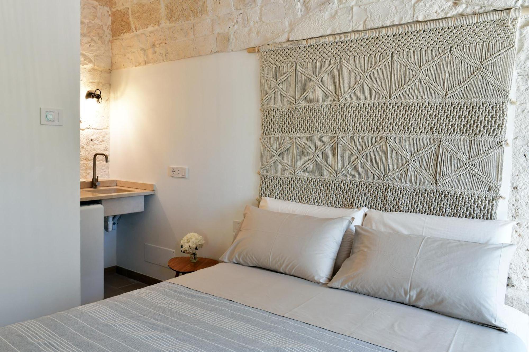 Lamarossa Trulli & Suites Antonelli Exterior photo