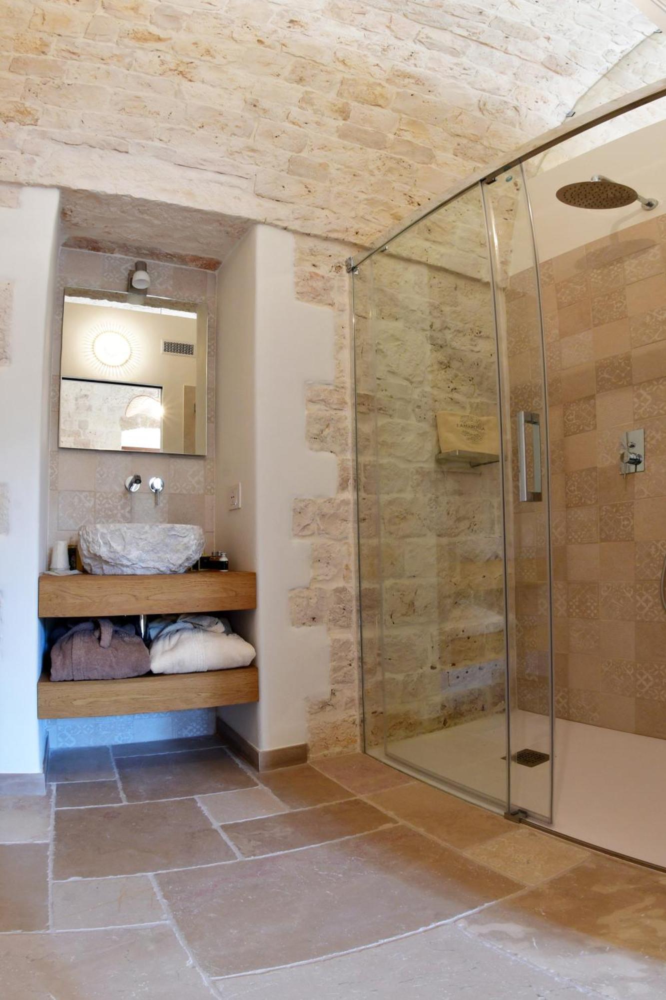 Lamarossa Trulli & Suites Antonelli Exterior photo