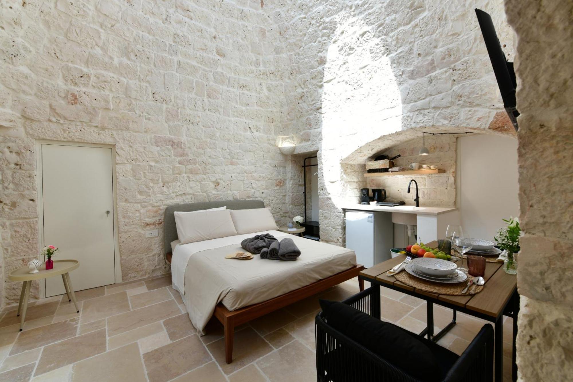 Lamarossa Trulli & Suites Antonelli Exterior photo