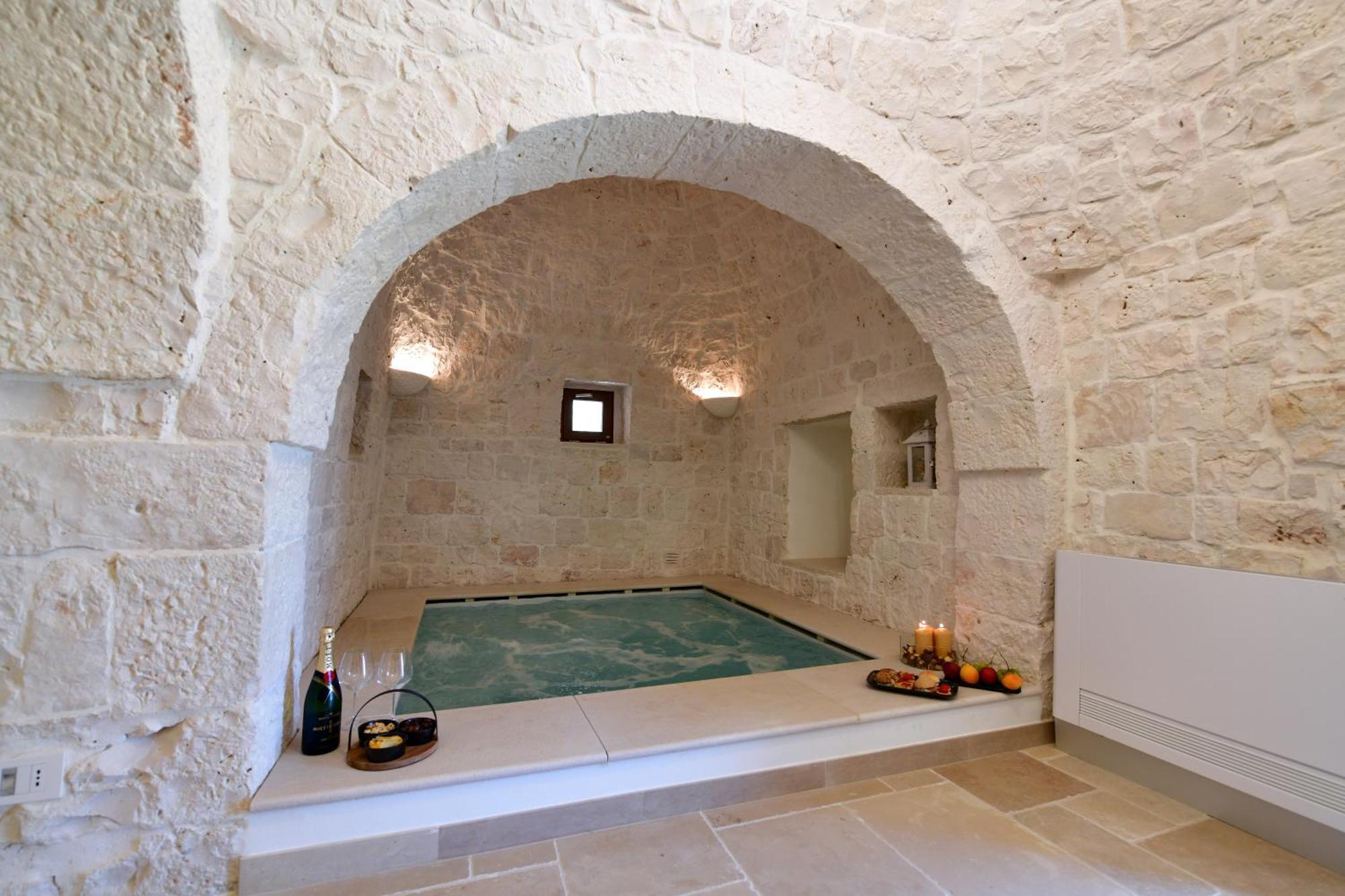 Lamarossa Trulli & Suites Antonelli Exterior photo