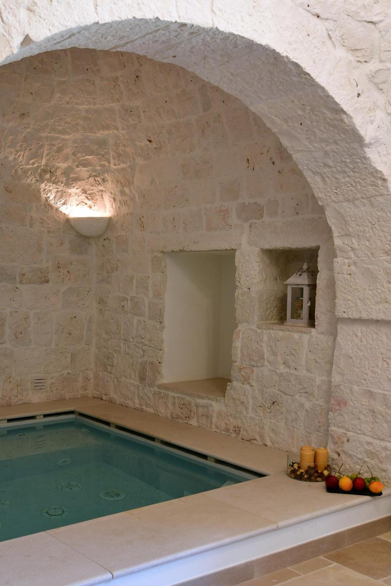 Lamarossa Trulli & Suites Antonelli Exterior photo