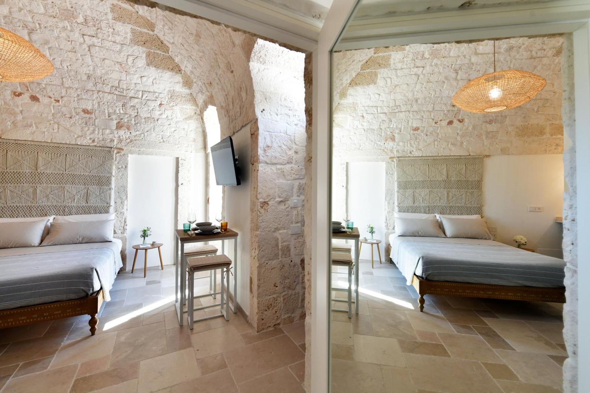 Lamarossa Trulli & Suites Antonelli Exterior photo